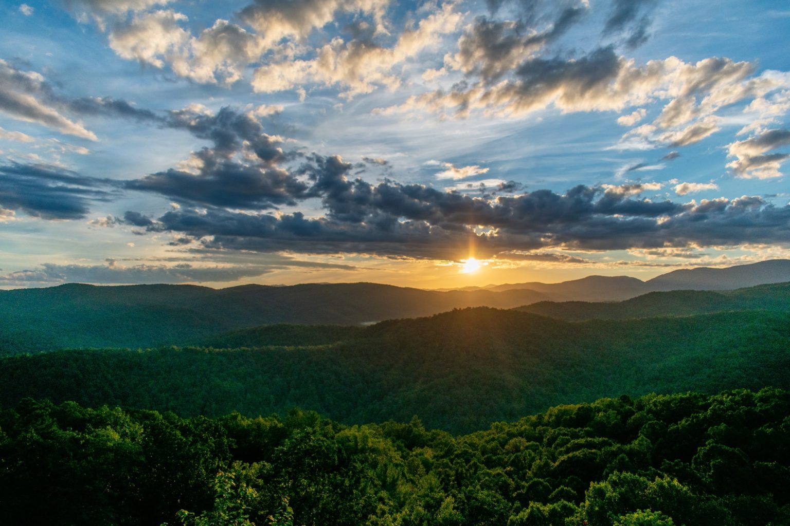 Norton Creek Resort - Smoky Mountains, Gatlinburg, & Pigeon Forge